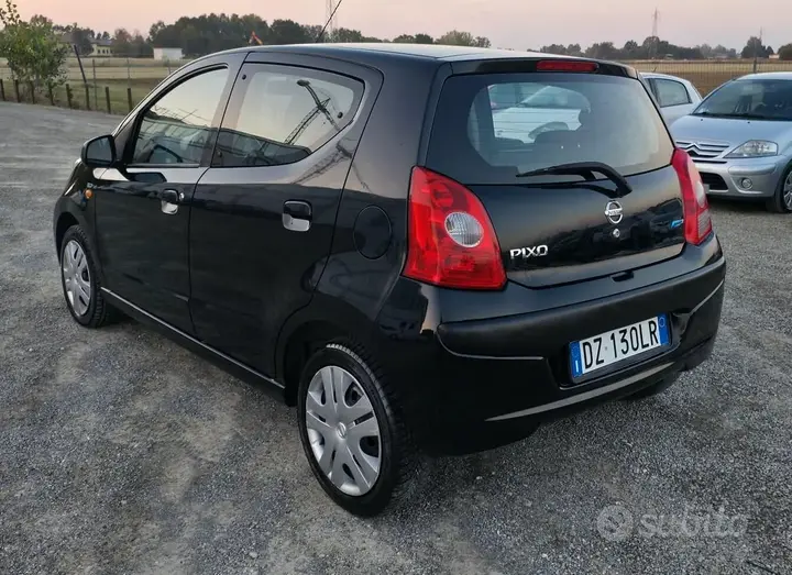 Nissan Pixo 2010 photo 5