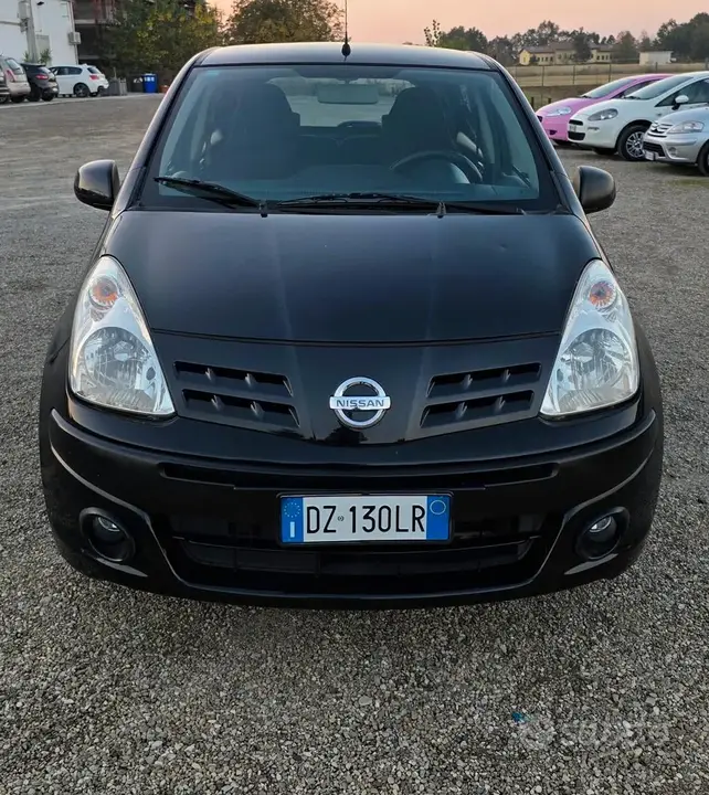 Nissan Pixo 2010 photo 3