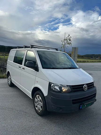 Volkswagen Transporter 2012 photo 2