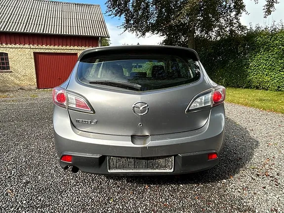 Mazda 3 2010 photo 5