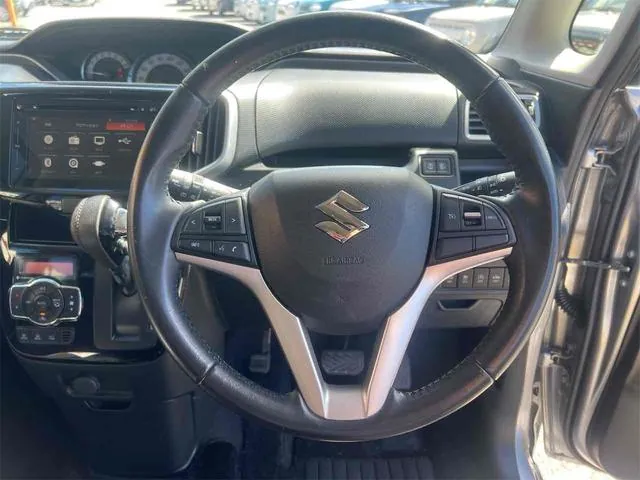Suzuki Solio 2016 photo 3