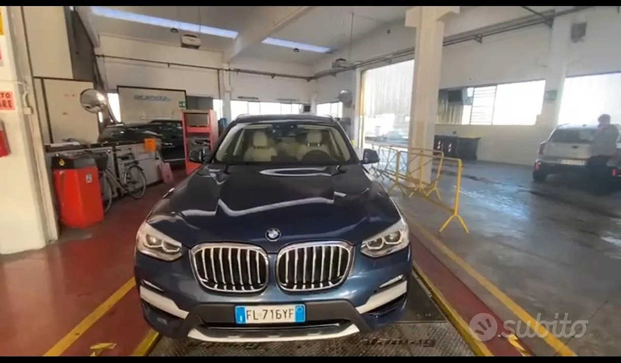 BMW X3 2017 photo 2