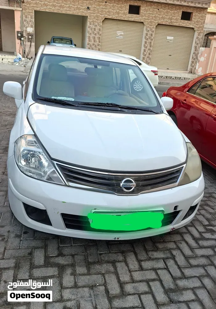 Nissan Tiida