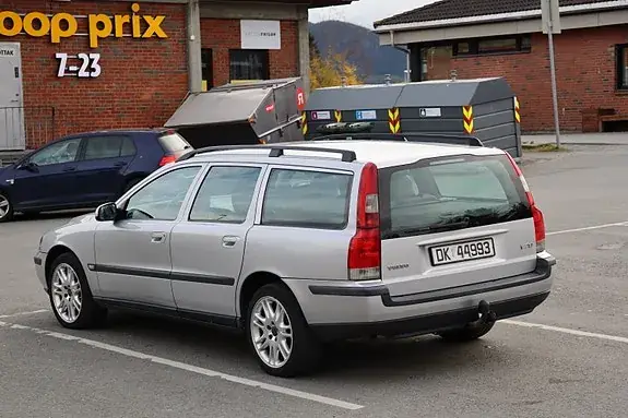 Volvo V70 2001 photo 3
