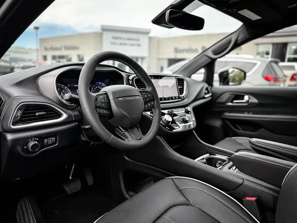 Chrysler Pacifica 2027 photo 3