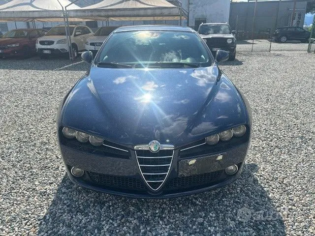 Alfa Romeo 159 2009 photo 2