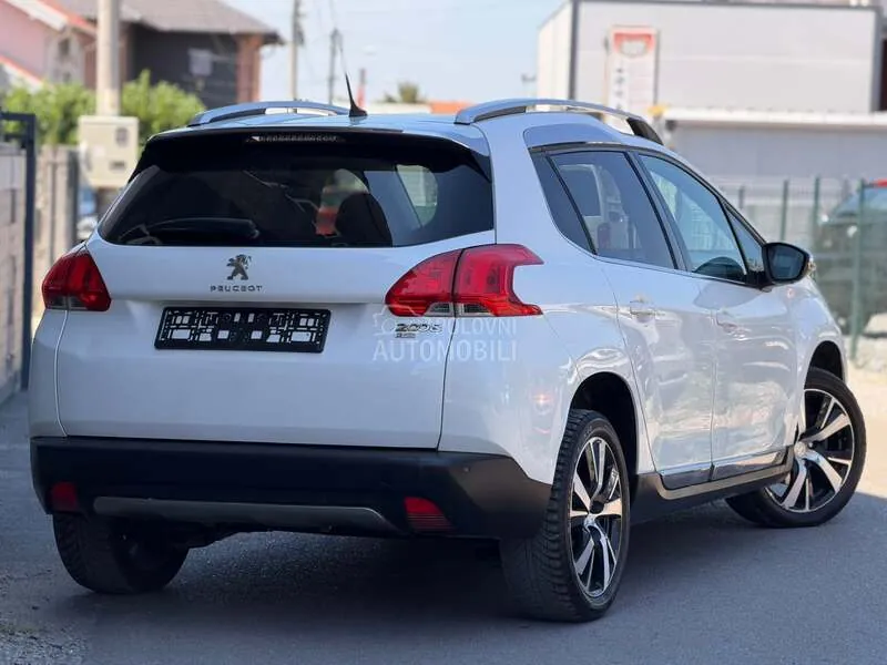 Peugeot 2008 2013 photo 3