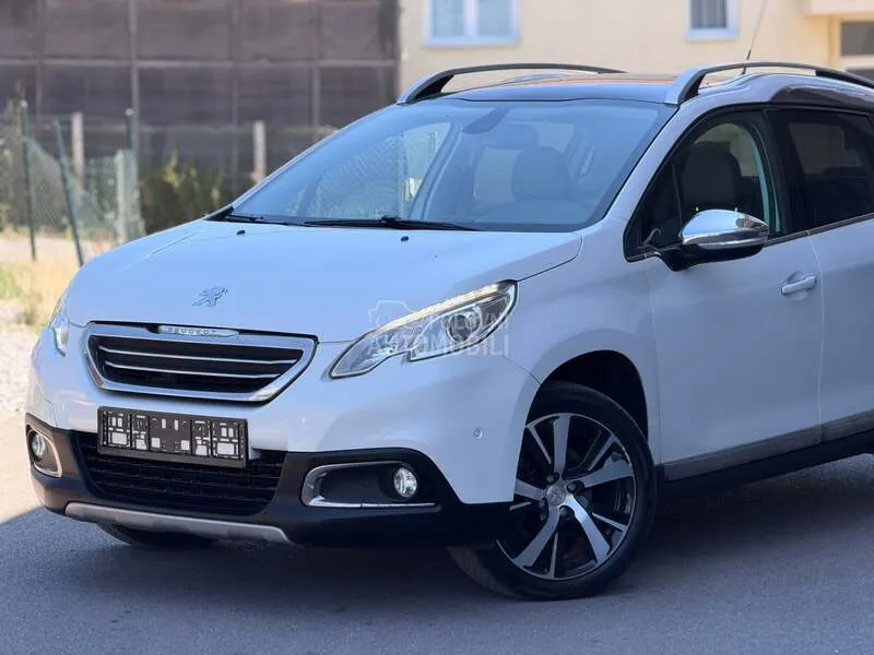 Peugeot 2008 2013 photo 2