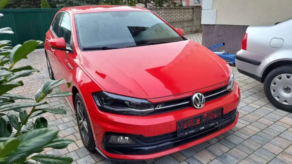 Volkswagen Polo 2018 photo 2