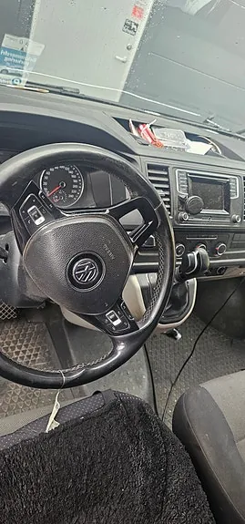 Volkswagen Transporter 2018 photo 4