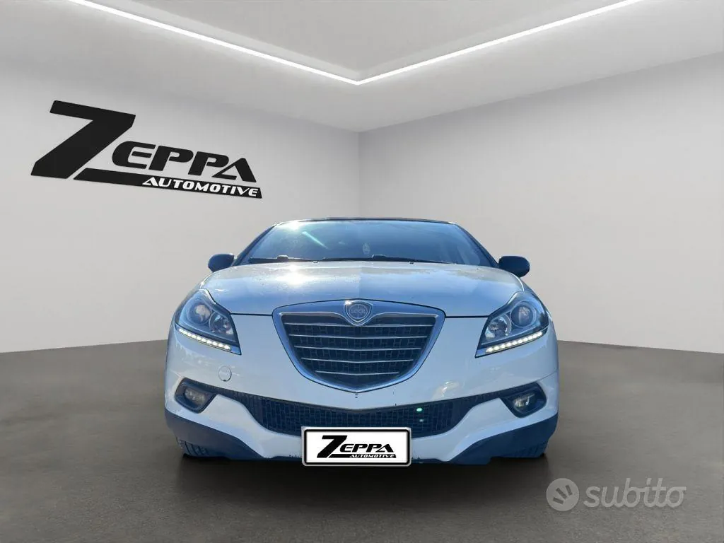 Lancia Delta 2011 photo 2