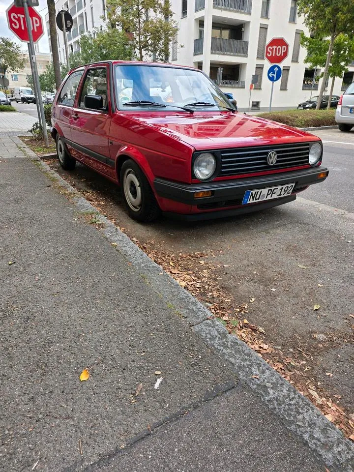 Volkswagen Golf 2