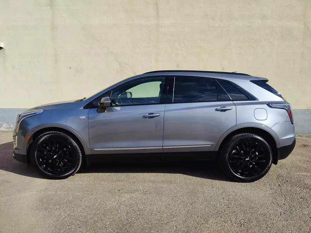 Cadillac Xt5 2021 photo 2