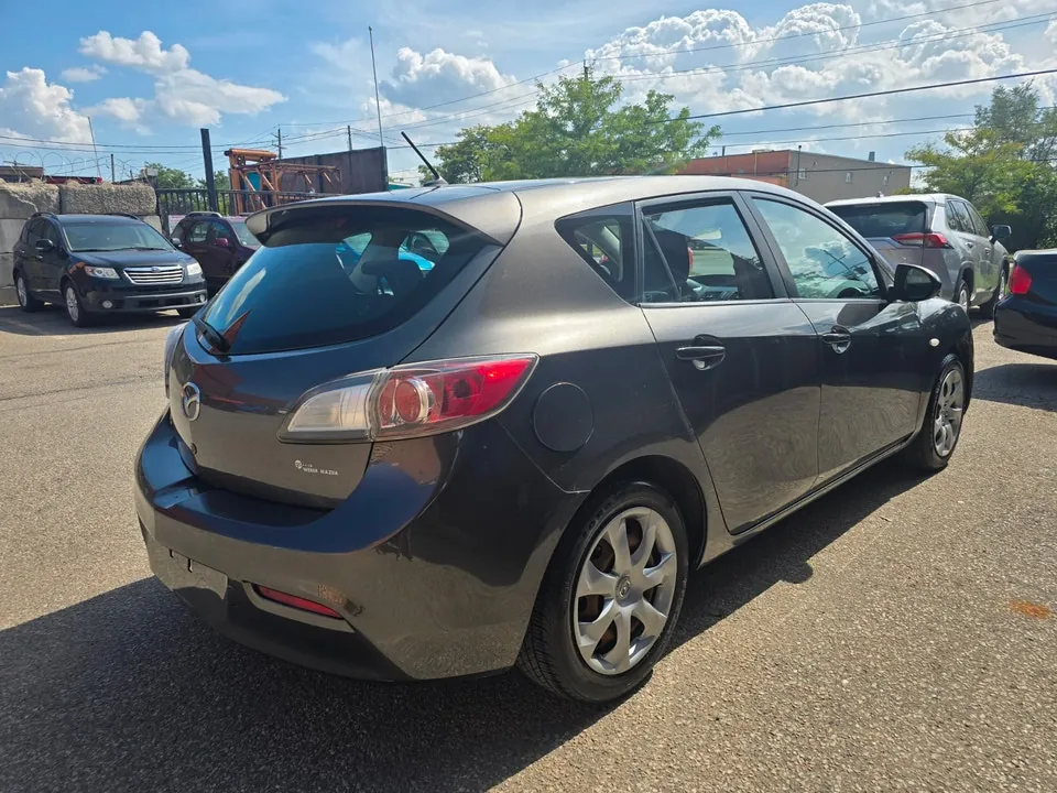 Mazda 3 2010 photo 4