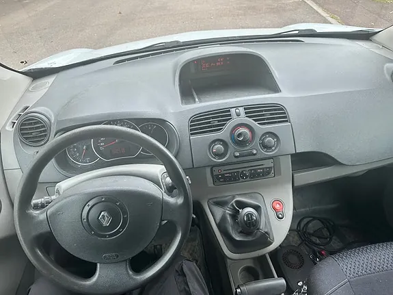 Renault Kangoo Express 2011 photo 2
