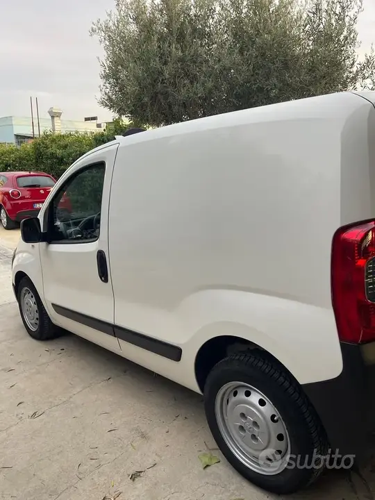 Peugeot Bipper 2010 photo 5