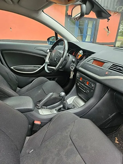 Citroen C5 2009 photo 3