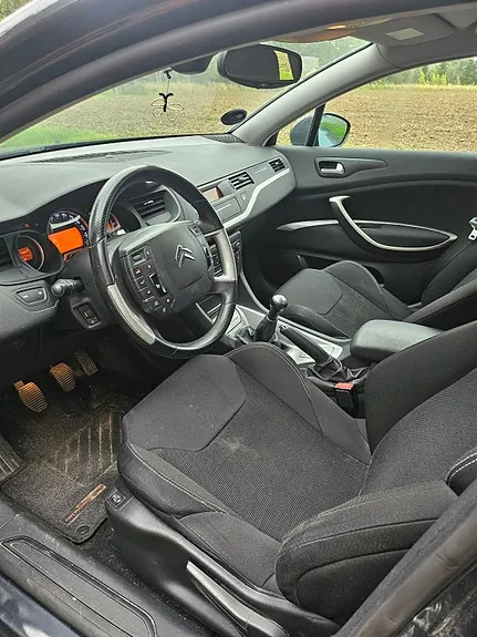Citroen C5 2009 photo 2