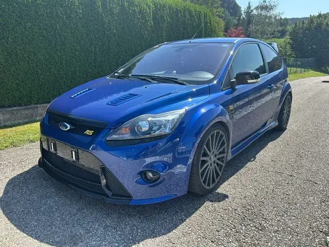 Ford Focus 2010 photo 2