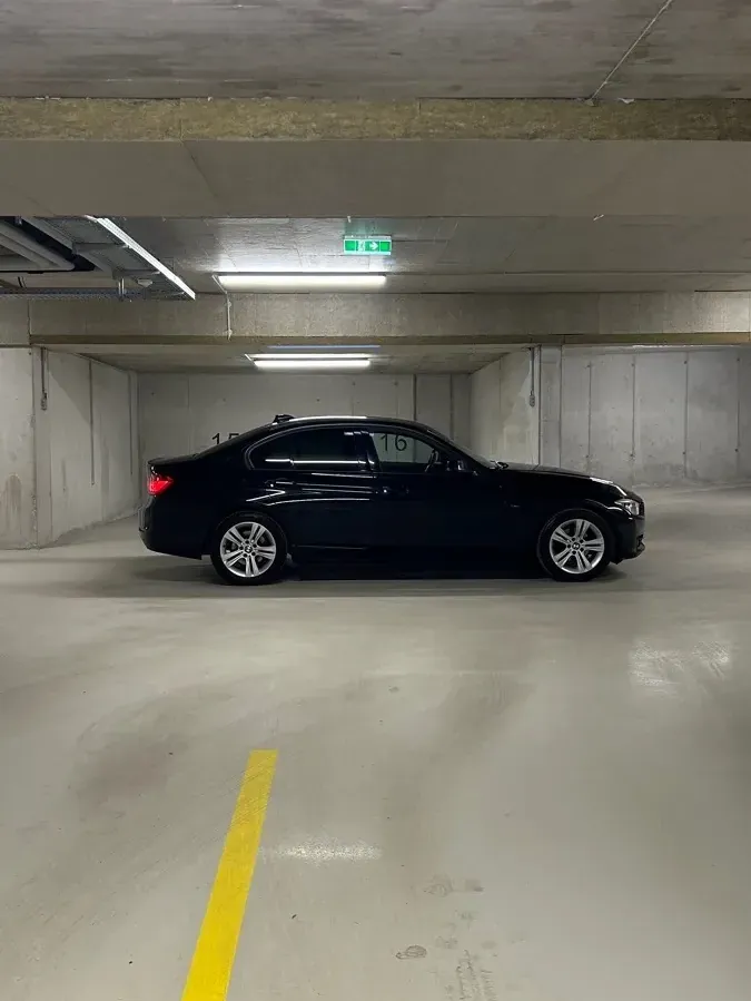 BMW 3 Series 2013 photo 3