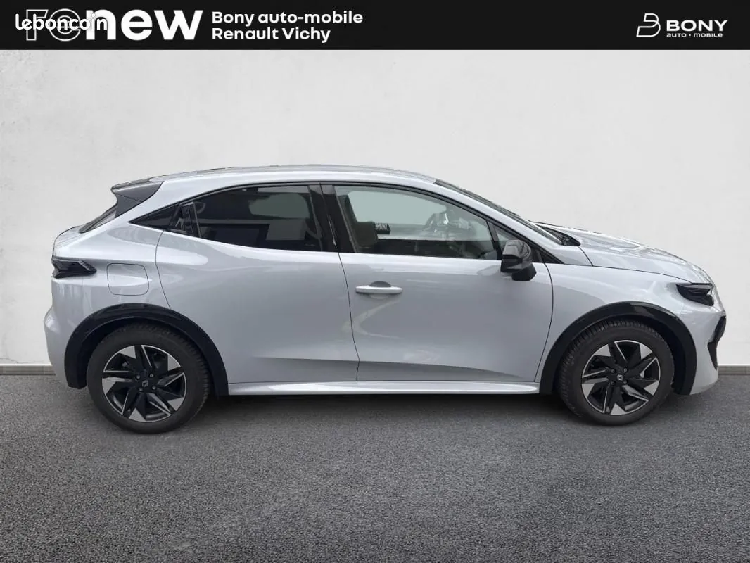 Renault Clio 2026 photo 4