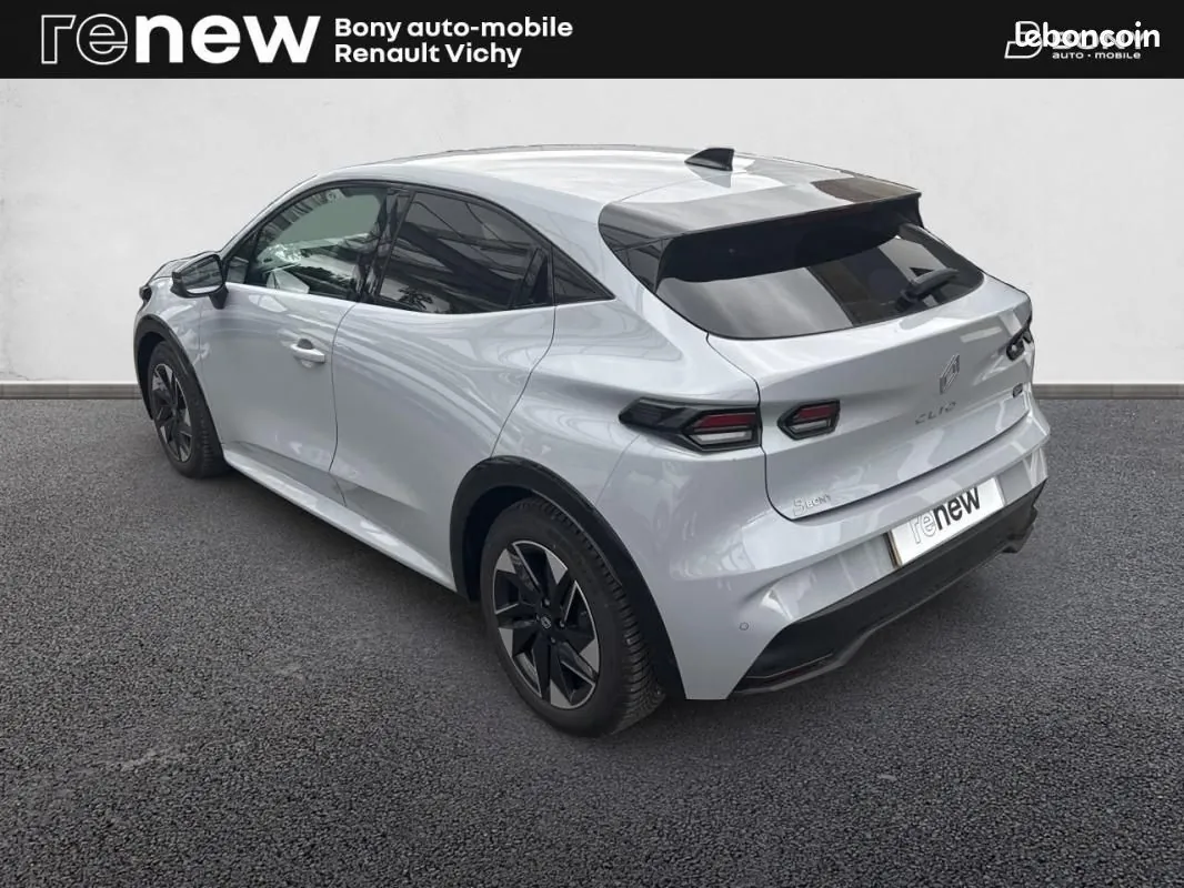 Renault Clio 2026 photo 5