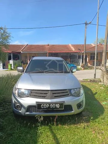 Mitsubishi Triton