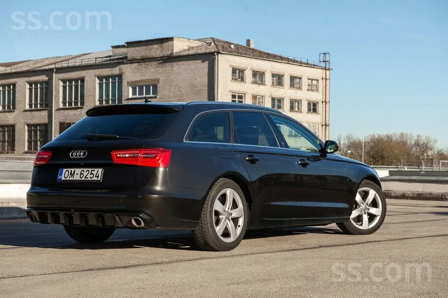 Audi A6 2012 photo 4