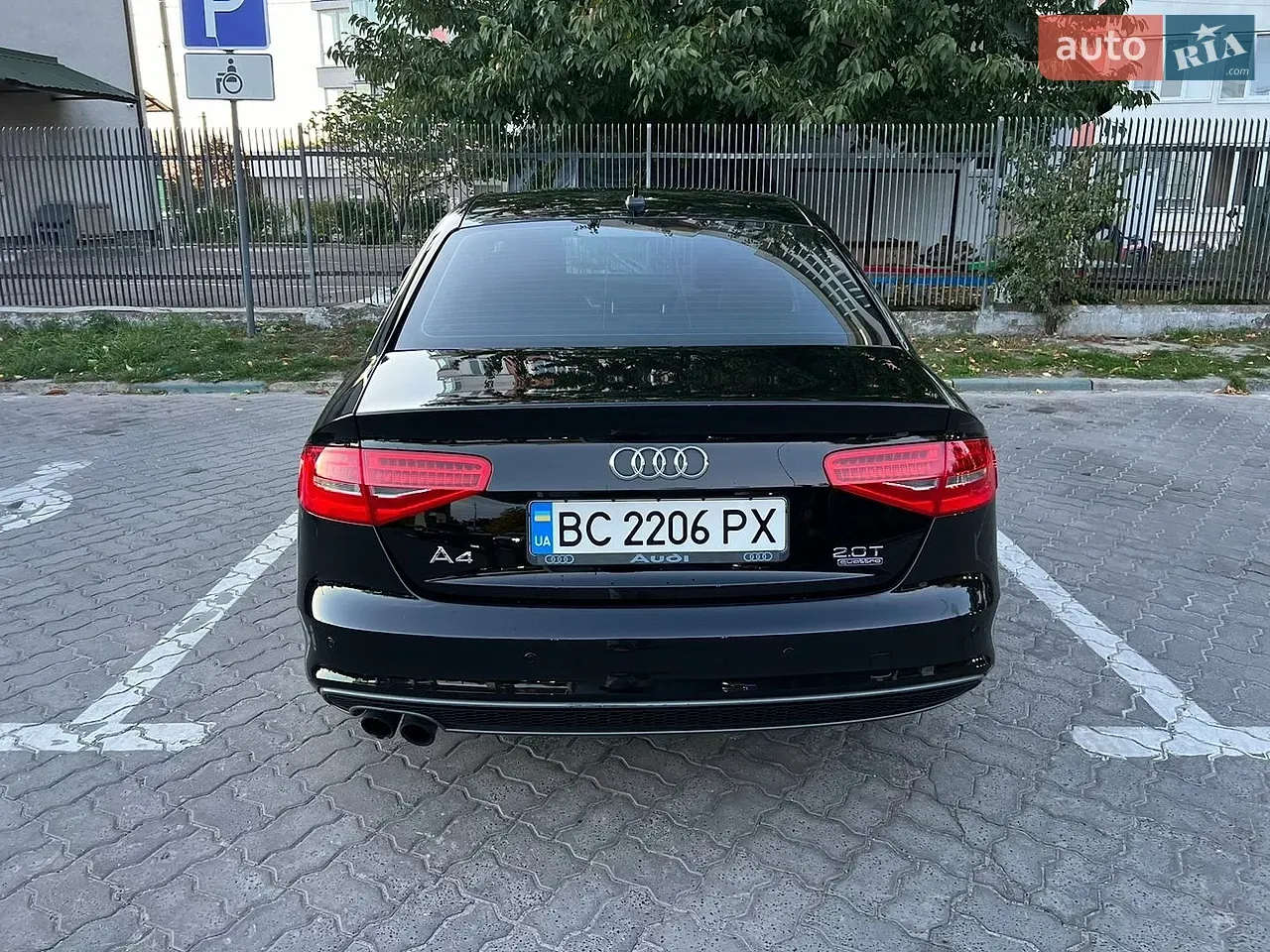 Audi A4 2014 photo 5
