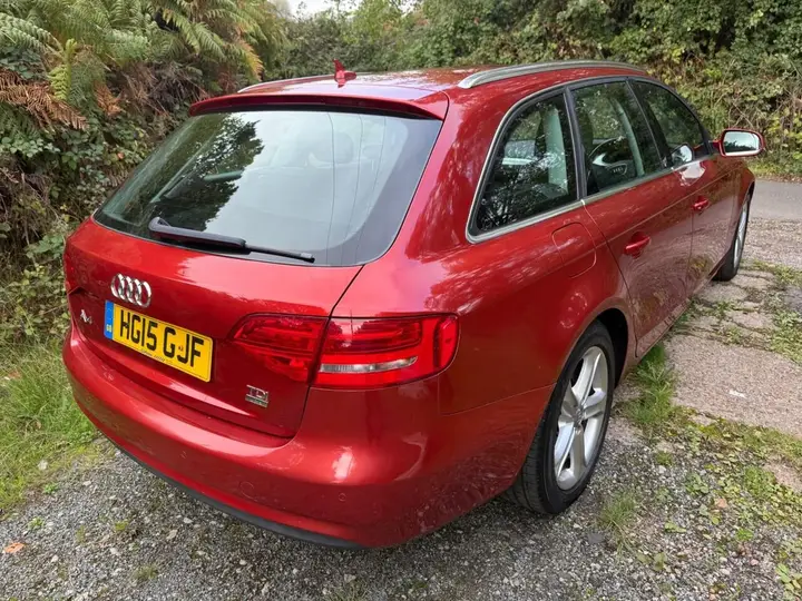 Audi A4 Avant 2015 photo 4