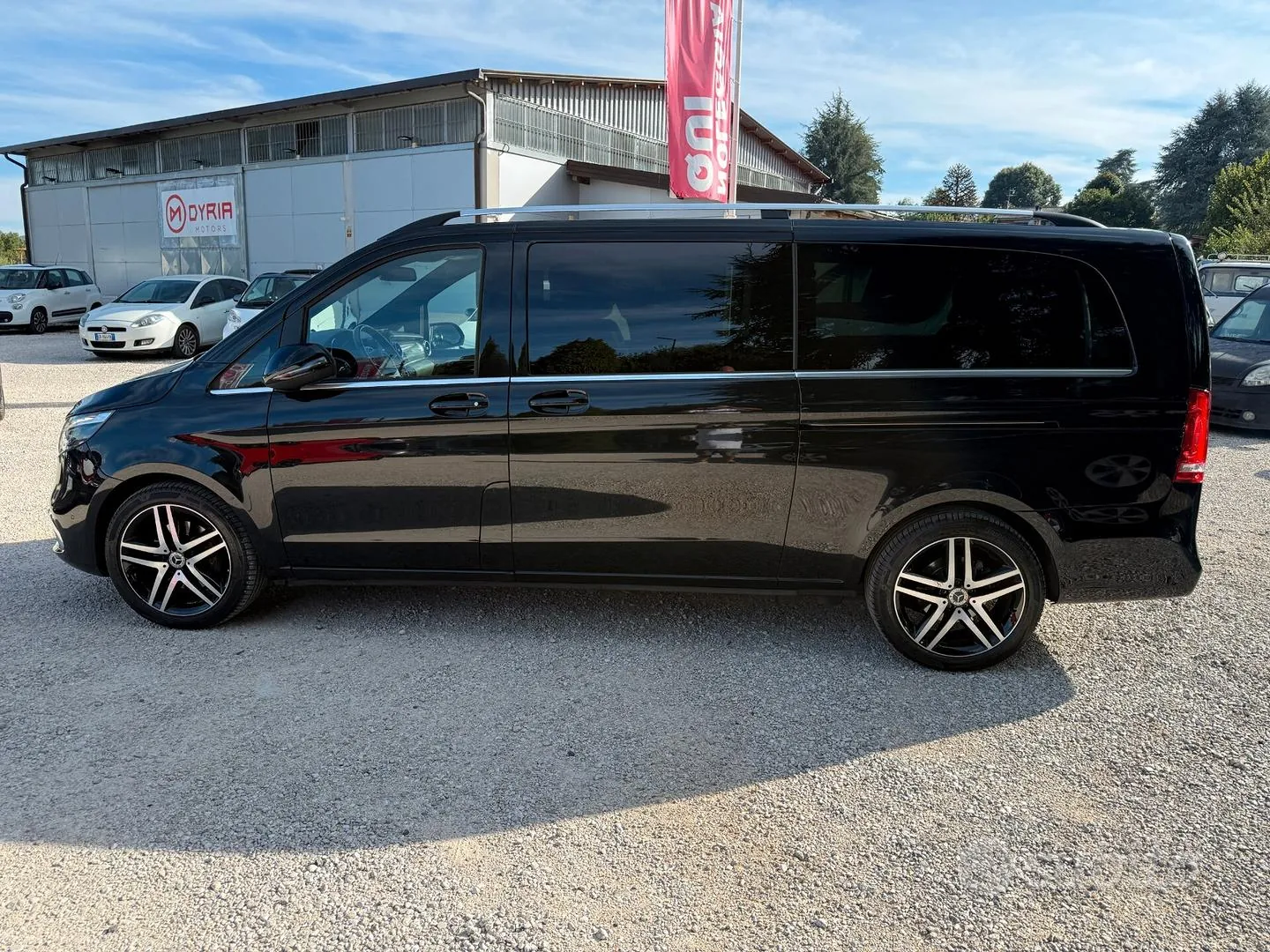 Mercedes-Benz V 250 2024 photo 5