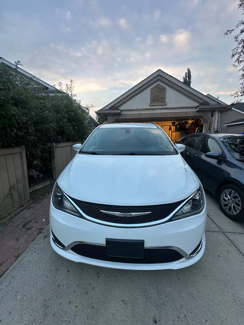 Chrysler Pacifica 2017 photo 5