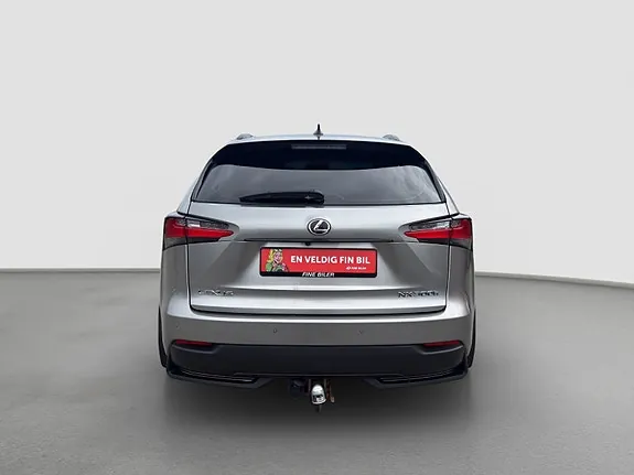 Lexus Nx300H 2015 photo 4