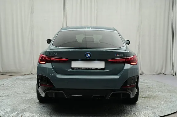 BMW I4 2024 photo 5