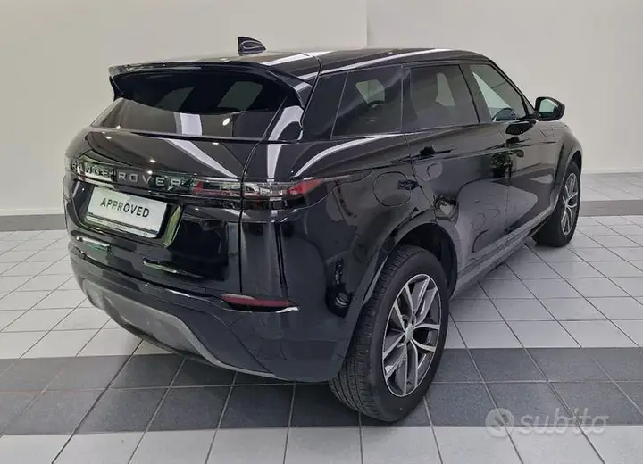 Land Rover Evoque 2024 photo 2