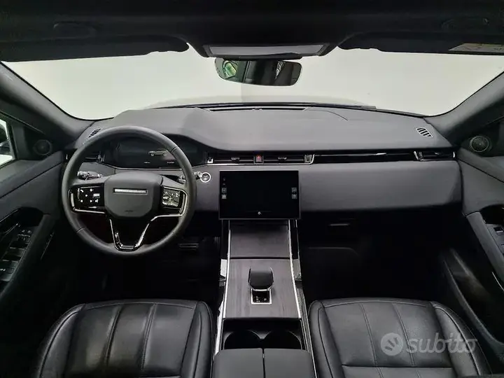 Land Rover Evoque 2024 photo 4