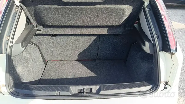Fiat Punto 2012 photo 5