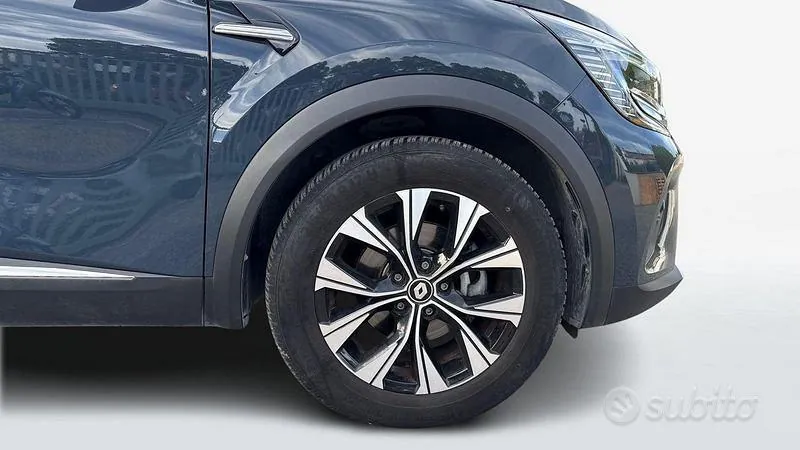 Renault Captur 2023 photo 3