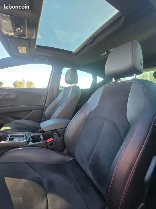 Seat Leon 2019 photo 3