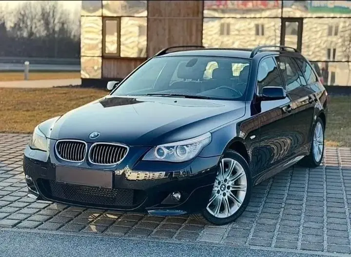 BMW 5 Series 2008 photo 3