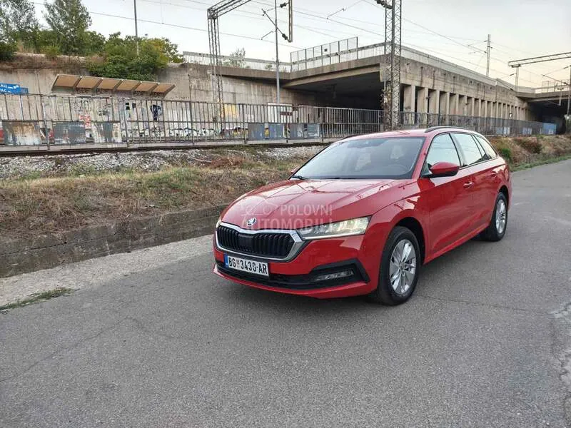 Skoda Octavia 2021 photo 2