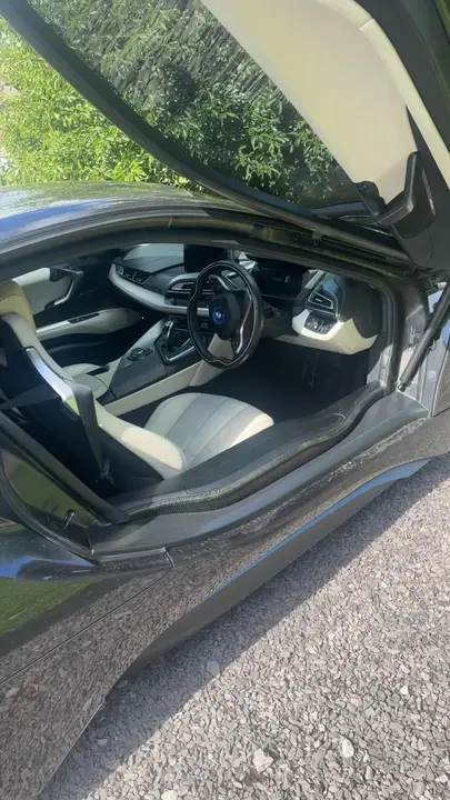 BMW I8 2015 photo 4