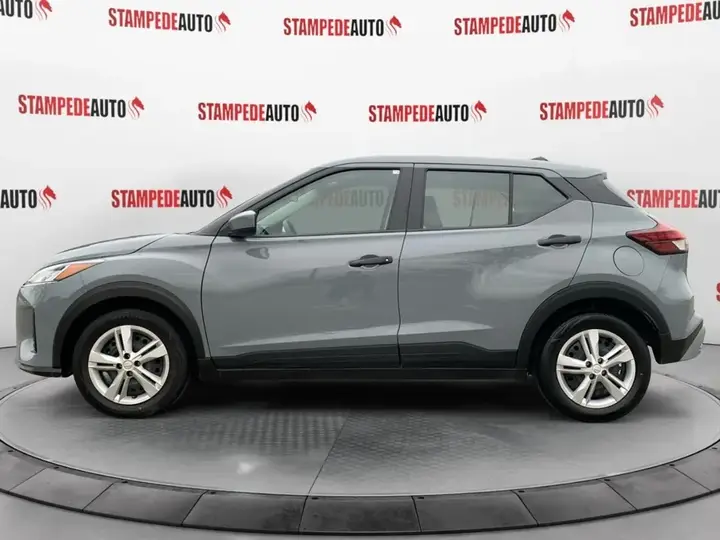 Nissan Kicks 2025 photo 2