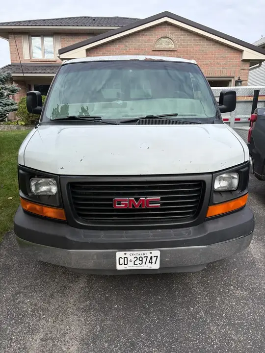 GMC Savana 2500