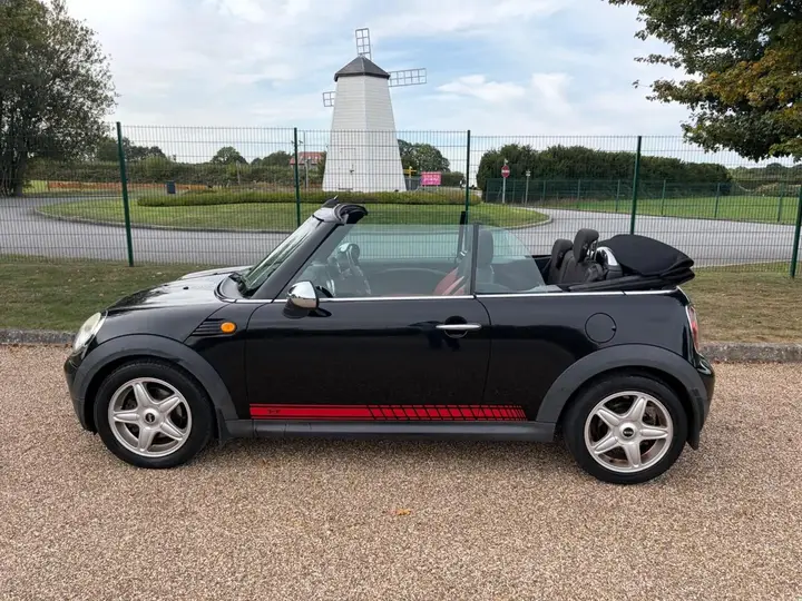 Mini Convertible 2009 photo 3