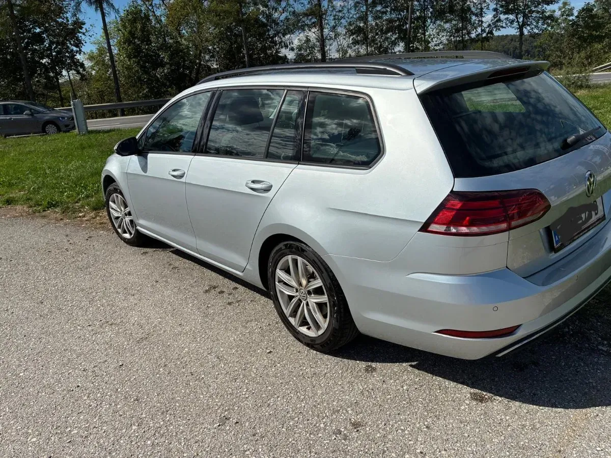 Volkswagen Golf 2019 photo 3