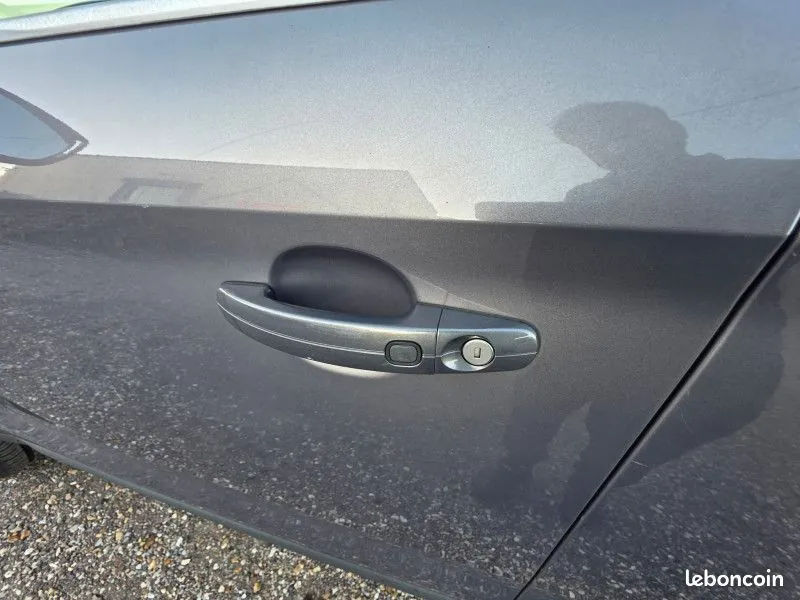 Ford Kuga 2012 photo 5