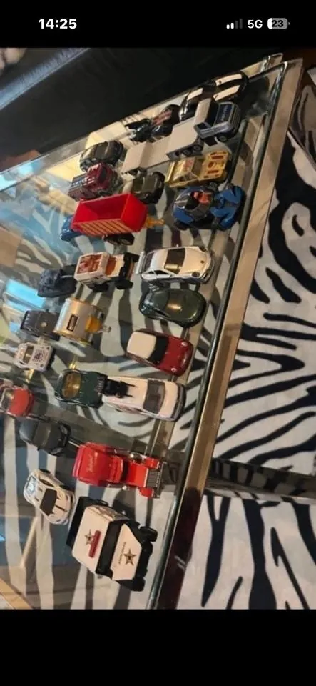 Matchbox Autos