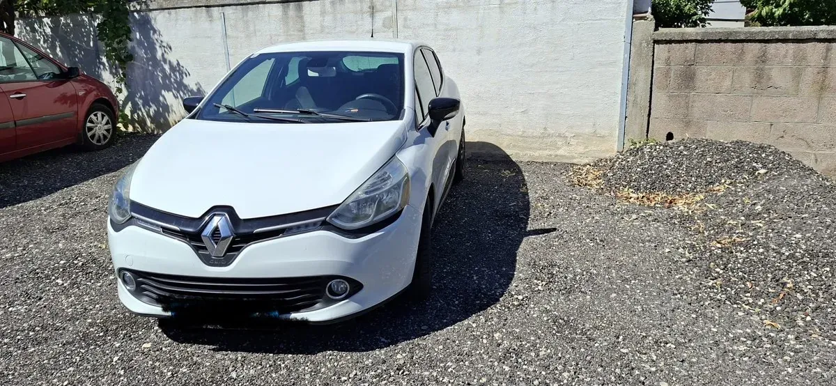 Renault Clio 2014 photo 3