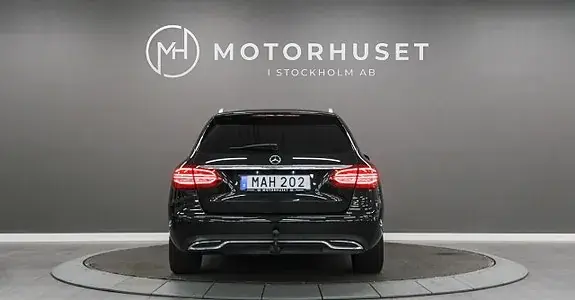 Mercedes-Benz C 220 2016 photo 5